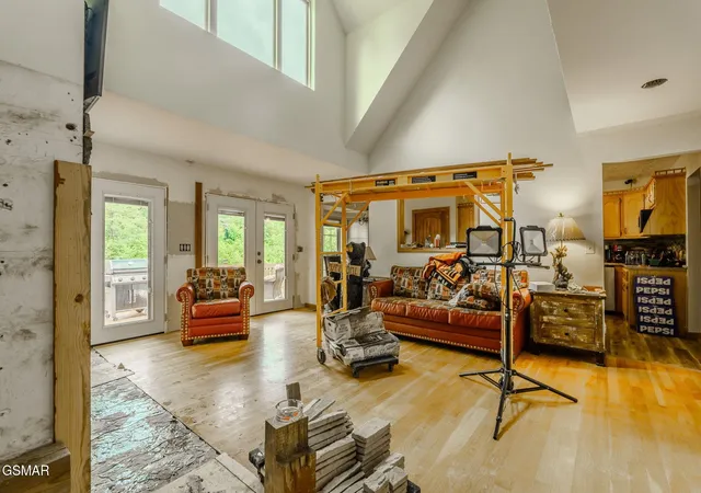 3rd image of 1602 Cove Crest Dr, Sevierville, TN 37862 | MLS# 3278336