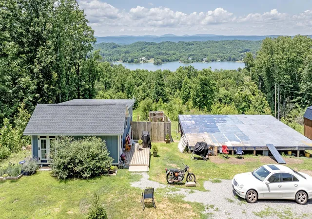 4th image of 1210 Spruce Dr, Spring City, TN 37381 | MLS# 3311435