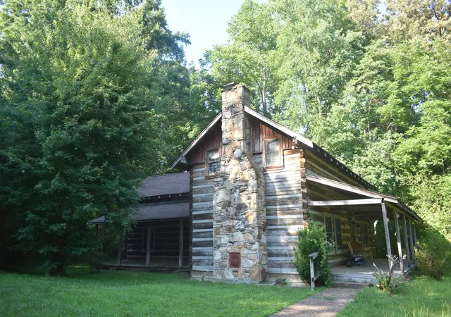 5th image of 1835 Friendship Ln, Cookeville, TN 38501 | MLS# 3262862