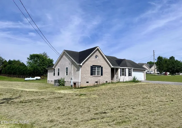 Homes for sale in Corryton, TN | 265 Pecan Circle, Corryton, TN 37721 | MLS# 3250865