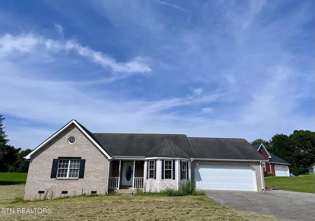 Homes for sale in Corryton, TN | 265 Pecan Circle, Corryton, TN 37721 | MLS# 3250865
