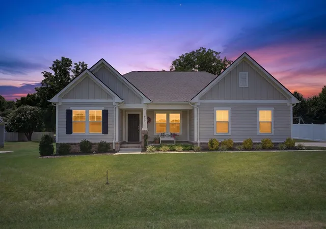 Homes for sale in Mount Pleasant, TN | 620 Brookside Dr, Mount Pleasant, TN 38474 | MLS# 3251236
