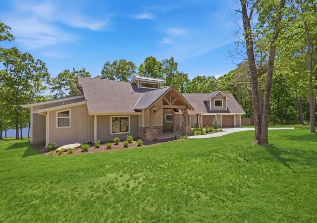 Homes for sale in Spencer, TN | 722 Hemlock Ln, Spencer, TN 38585 | MLS# 3255820