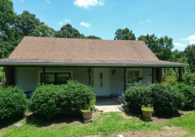 Photo 3 of Single family home for sale at 1462 Pope Cir Rd, Waynesboro, TN 38485 | MLS# 3250966 | Listing updated on 2026-09-04