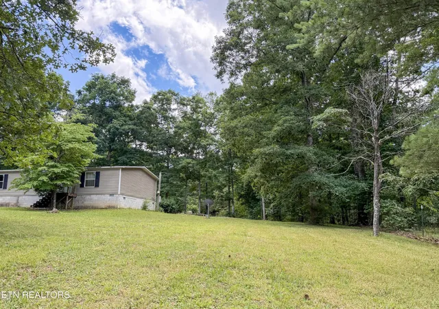 Homes for sale in Crossville, TN | 102 Skyline Court, Crossville, TN 38572 | MLS# 3250935