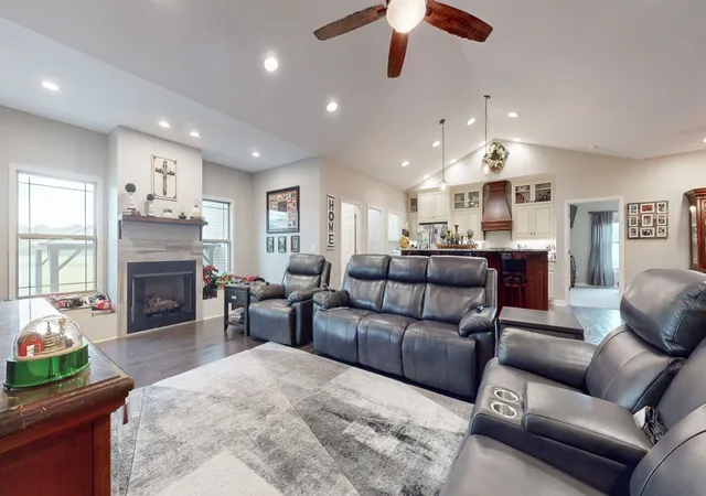 2nd image of 1318 Old Seminary Rd, Manchester, TN 37355 | MLS# 3251191