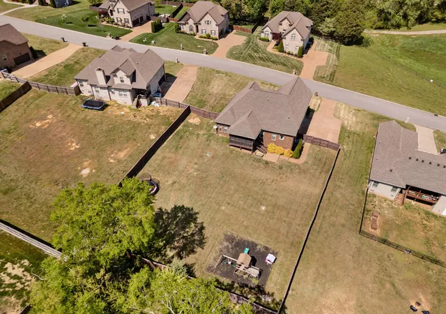 31st image of 56 Harbor Pt, Lebanon, TN 37087 | MLS# 3251002