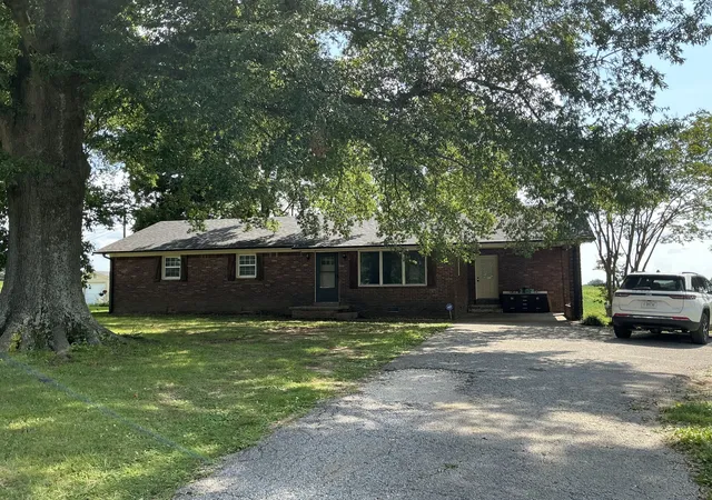 Homes for sale in Alamo, TN | 198 S Cavalier Dr, Alamo, TN 38001 | MLS# 3251064