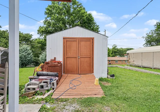 Photo 30 of Single family home for sale at 2306 Thomas Ave, Columbia, TN 38401 | MLS# 3251883 | Listing updated on 2026-08-20