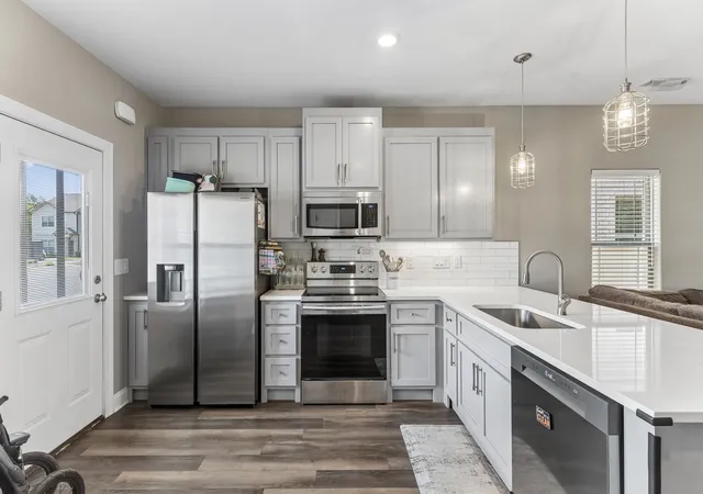 Homes for sale in Murfreesboro, TN | 555 Gresham Lane #2 D, Murfreesboro, TN 37129 | MLS# 3251360