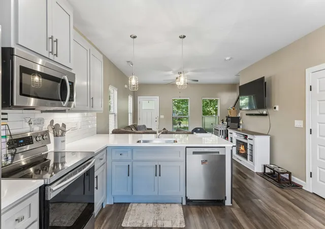 Homes for sale in Murfreesboro, TN | 555 Gresham Lane #2 D, Murfreesboro, TN 37129 | MLS# 3251360