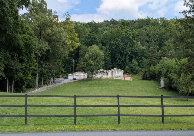Photo 3 of Single family home for sale at 2385 Varnell Rd SW, Cleveland, TN 37311 | MLS# 3269759 | Listing updated on 2026-09-22