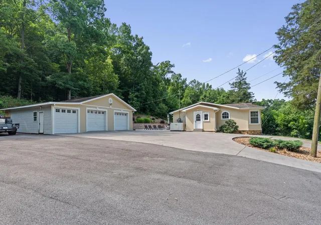 Photo 4 of Single family home for sale at 2385 Varnell Rd SW, Cleveland, TN 37311 | MLS# 3269759 | Listing updated on 2026-09-22