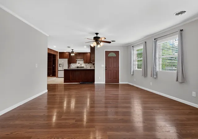 4th image of 302 Swiper Dr, Smithville, TN 37166 | MLS# 3251330
