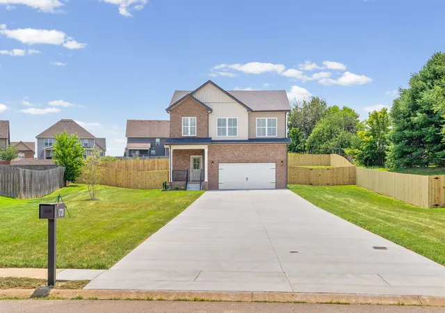 Homes for sale in Clarksville, TN | 1721 Autumnwood Blvd, Clarksville, TN 37042 | MLS# 3251208