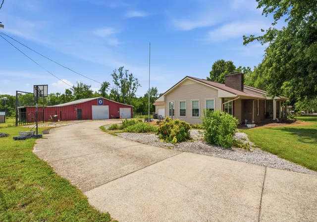 2nd image of 307 S Leath Rd, Portland, TN 37148 | MLS# 3251844