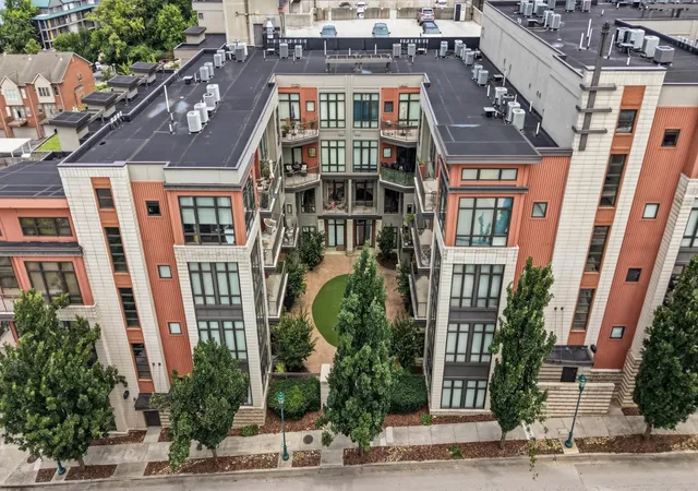 3rd image of 129 Walnut Street #Unit 022, Chattanooga, TN 37403 | MLS# 3515355