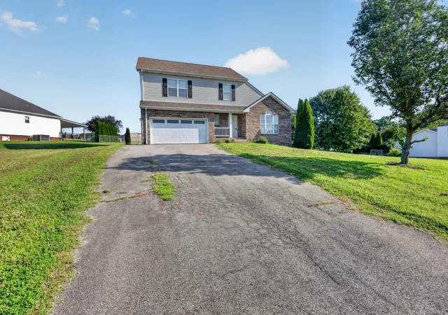 3rd image of 2029 Copper Kettle Cir, Pleasant View, TN 37146 | MLS# 3251376