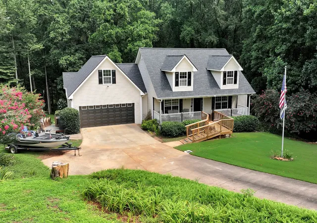 2nd image of 7865 Running Fox Trl, Gainesville, GA 30506 | MLS# 3312716