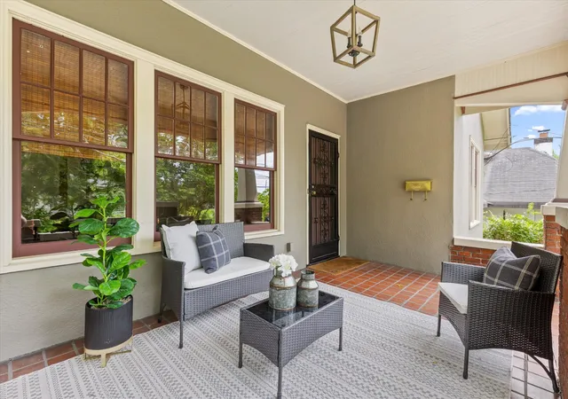 Photo 3 of Single family home for sale at 1029 East 5th St, Chattanooga, TN 37403 | MLS# 3251327 | Listing updated on 2026-06-27