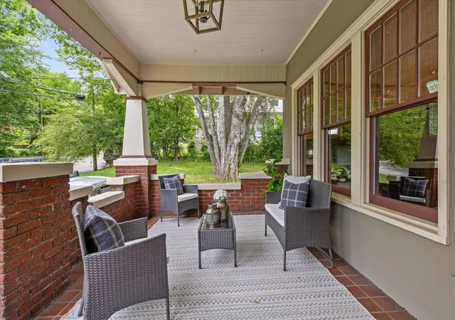Homes for sale in Chattanooga, TN | 1029 E 05Th Street, Chattanooga, TN 37403 | MLS# 3251343