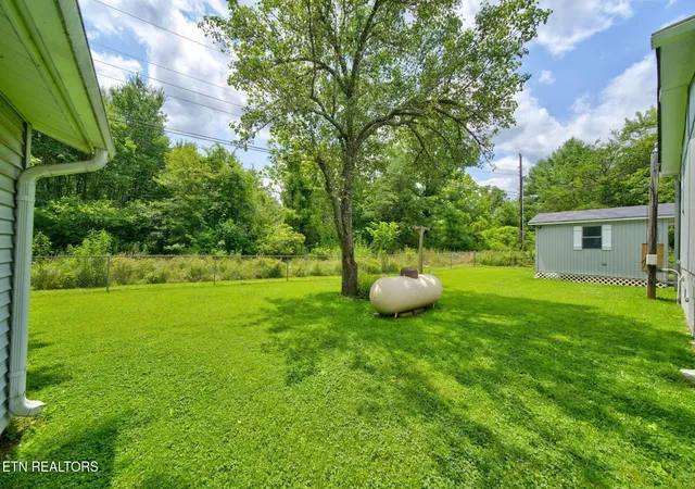 Homes for sale in Crossville, TN | 809 Spokane Lane, Crossville, TN 38572 | MLS# 3251351