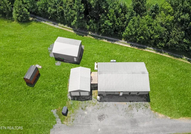 3rd image of 320 Se Harris Rd, Old Fort, TN 37362 | MLS# 3251410
