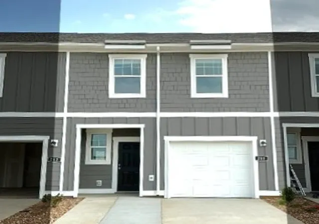 Homes for sale in Dickson, TN | 210 Darlington Dr, Dickson, TN 37055 | MLS# 3251442