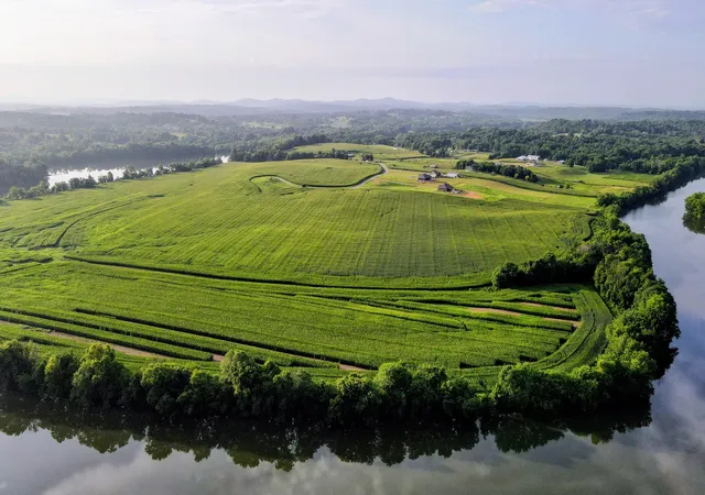 1st image of 0 Beasleys Bend Rd, Lebanon, TN 37087 | MLS# 3256333