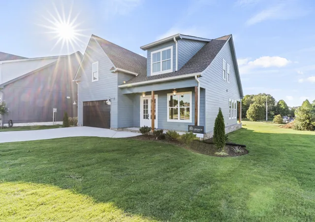 2nd image of 8 Latitude Dr, Winchester, TN 37398 | MLS# 3253626