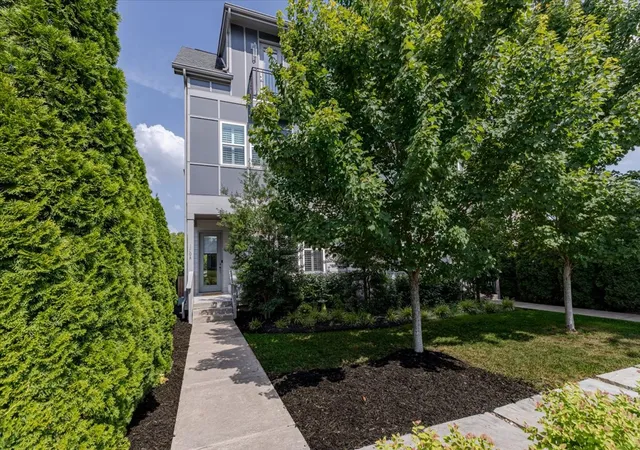 1st image of 130a Rains Ave, Nashville, TN 37203 | MLS# 3264108