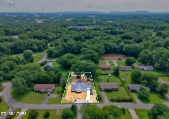 image of 430 Rhododendron Circle, Crossville, TN 38555 | MLS# 3251509