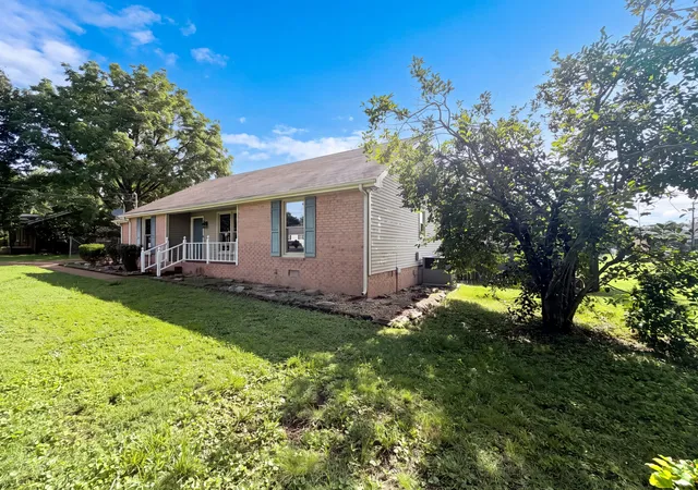 Homes for sale in Madison, TN | 311 Forest Park Rd, Madison, TN 37115 | MLS# 3251617