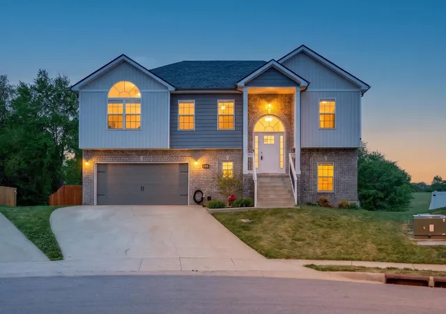 Homes for sale in Clarksville, TN | 509 Wingfield Ct, Clarksville, TN 37043 | MLS# 3251560