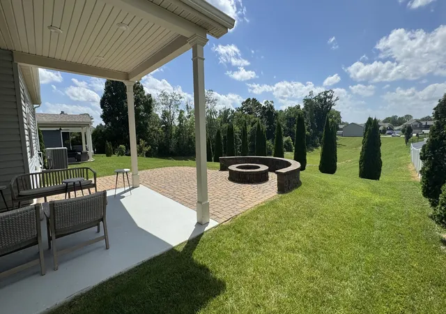 Photo 3 of Single family home for sale at 2905 Hen Brk Dr, Columbia, TN 38401 | MLS# 3252065 | Listing updated on 2026-08-16