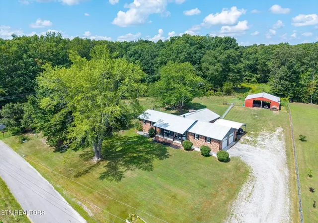 Homes for sale in Jamestown, TN | 111 Guffey Lane, Jamestown, TN 38556 | MLS# 3251565