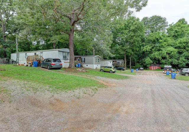 9th image of 1026 Ross Ln, Clarksville, TN 37042 | MLS# 3251570