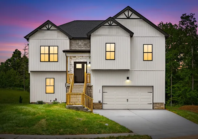 Photo 4 of Single family home for sale at 201 Dewberry Ct, Clarksville, TN 37042 | MLS# 3251591 | Listing updated on 2026-10-27