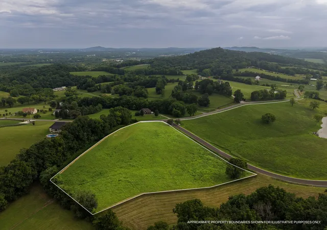 3rd image of 0 Skyridge Lane, Shelbyville, TN 37160 | MLS# 3253546