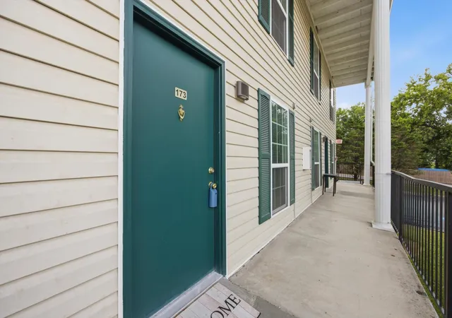 Homes for sale in Chattanooga, TN | 900 Mountain Creek Road # 173, Chattanooga, TN 37405 | MLS# 3251654
