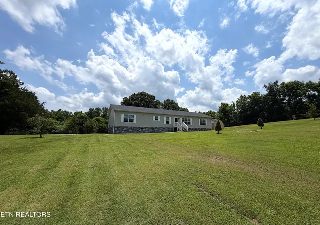 Homes for sale in Newport, TN | 1930 Sail Rd, Newport, TN 37821 | MLS# 3251683