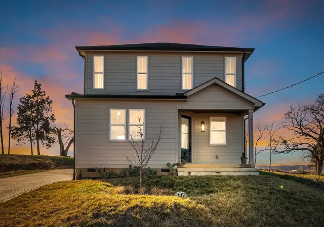 Photo 1 of Single family home for sale at 1531 E Stewarts Ln, Nashville, TN 37218 | MLS# 3260369 | Listing updated on 2026-09-14