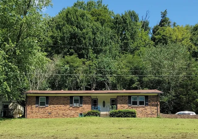 1st image of 275 Lakeside Dr, Carthage, TN 37030 | MLS# 3251707