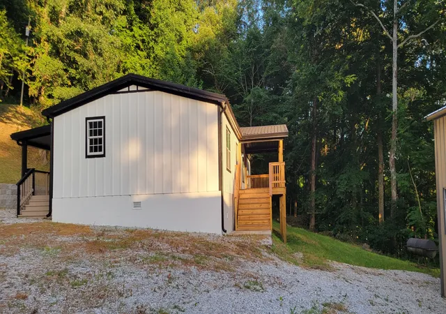Homes for sale in Dickson, TN | 7214 Plunders Creek Rd, Dickson, TN 37055 | MLS# 3251733