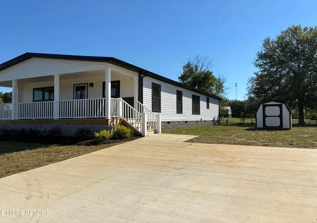Photo 1 of Manufactured home for sale at 120 Unicoi Gate, Madisonville, TN 37354 | MLS# 3628867 | Listing updated on 2026-10-30