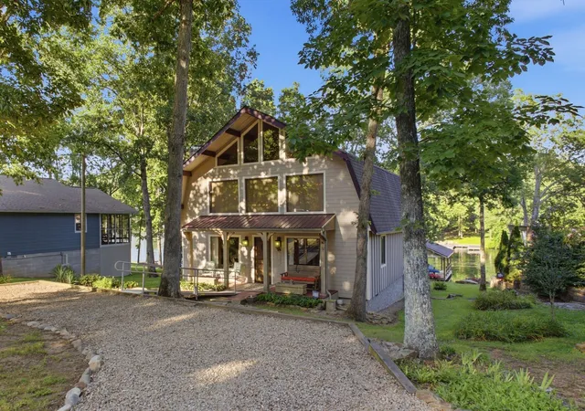 4th image of 8941 Cherokee Trl, Crossville, TN 38572 | MLS# 3253475