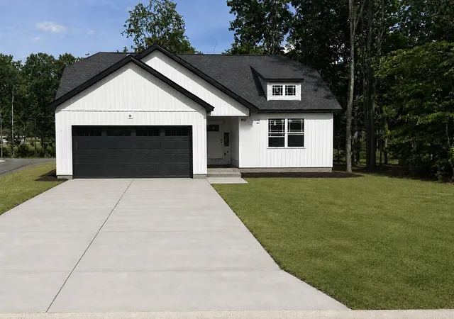 Photo 1 of Single family home for sale at 302 Dusty Rd, Dickson, TN 37055 | MLS# 3252041 | Listing updated on 2026-09-03