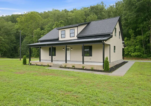 Homes for sale in Cumberland Furnace, TN | 2750 New Dry Hollow Rd, Cumberland Furnace, TN 37051 | MLS# 3251835