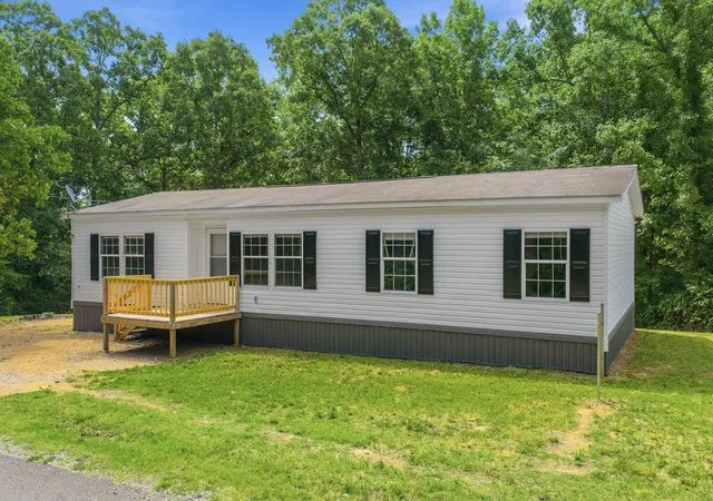 Homes for sale in Parsons, TN | 2625 Horny Head Creek Rd, Parsons, TN 38363 | MLS# 3260240