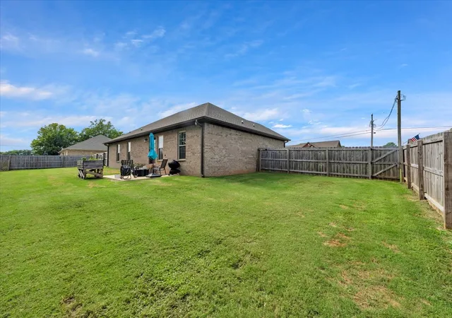 27th image of 36 W Blue Heron Dr, Killen, AL 35645 | MLS# 3251779
